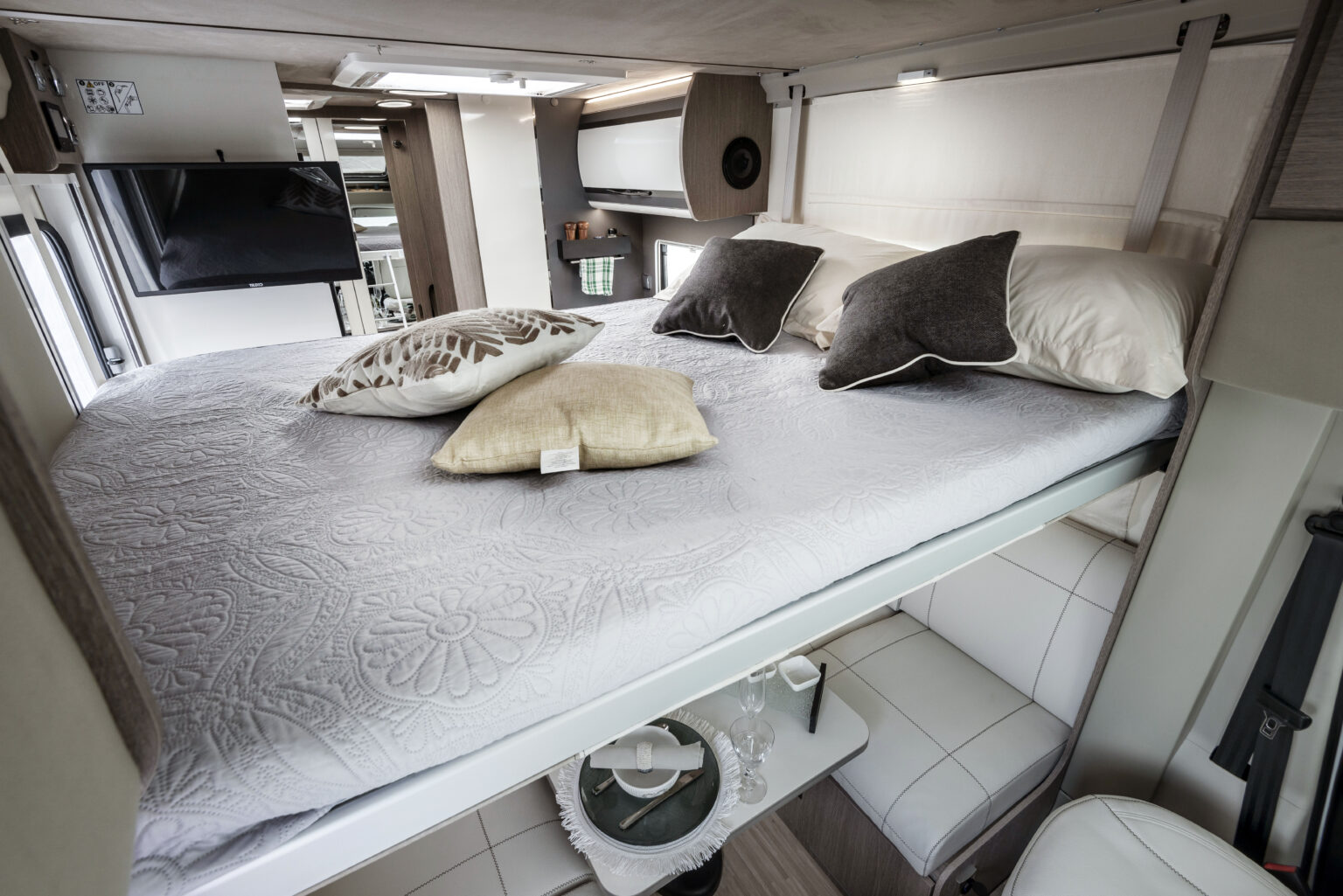 Arca camper compatto C 636 ML letto basculante