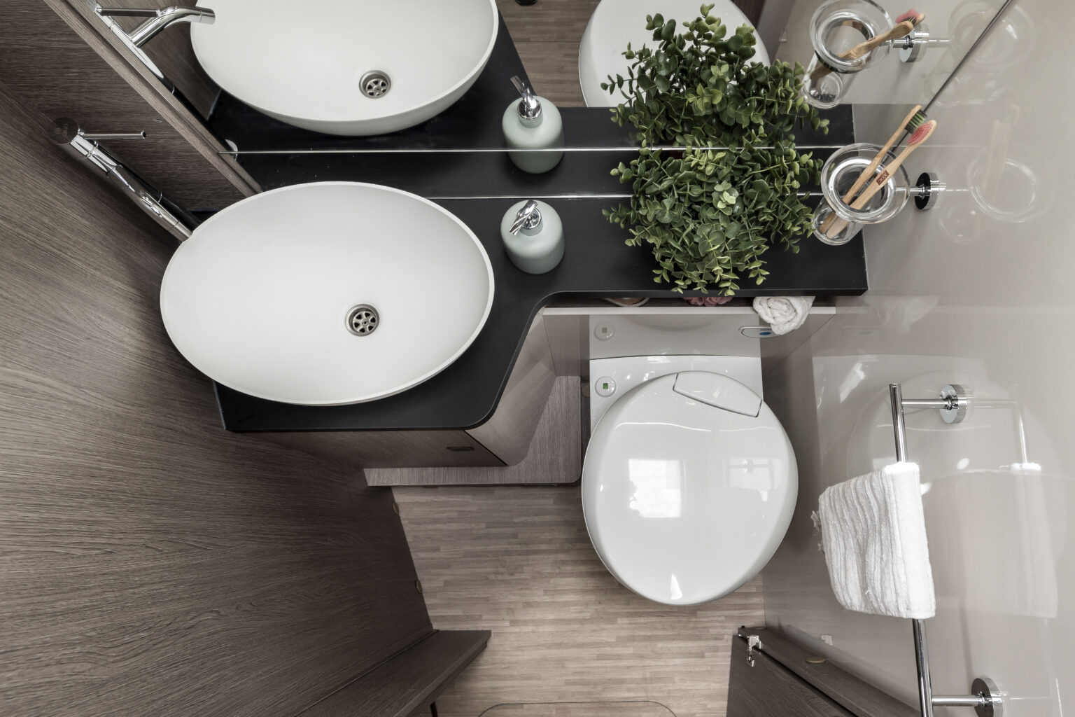 Arca camper compatto C 699 LC bagno